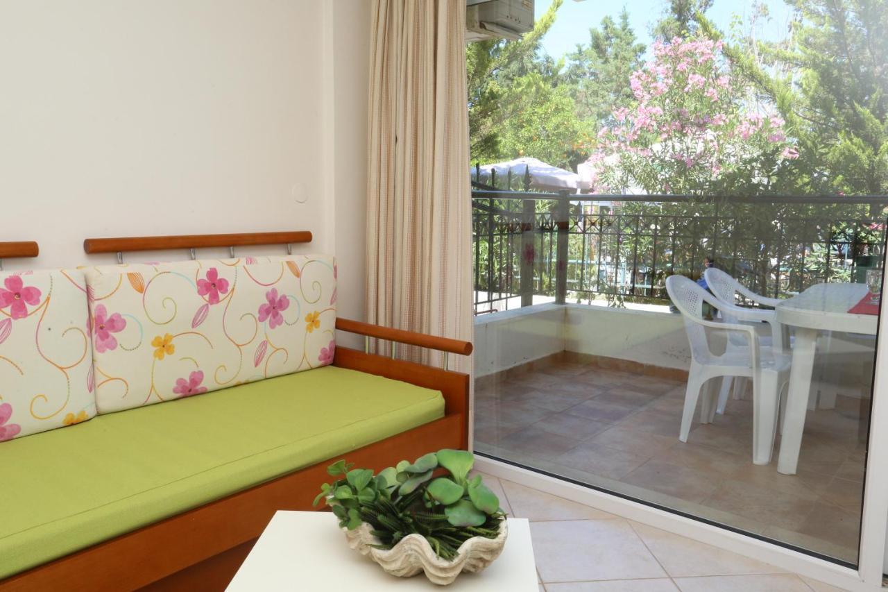Palia Platia Apartments Pefkohóri Kültér fotó